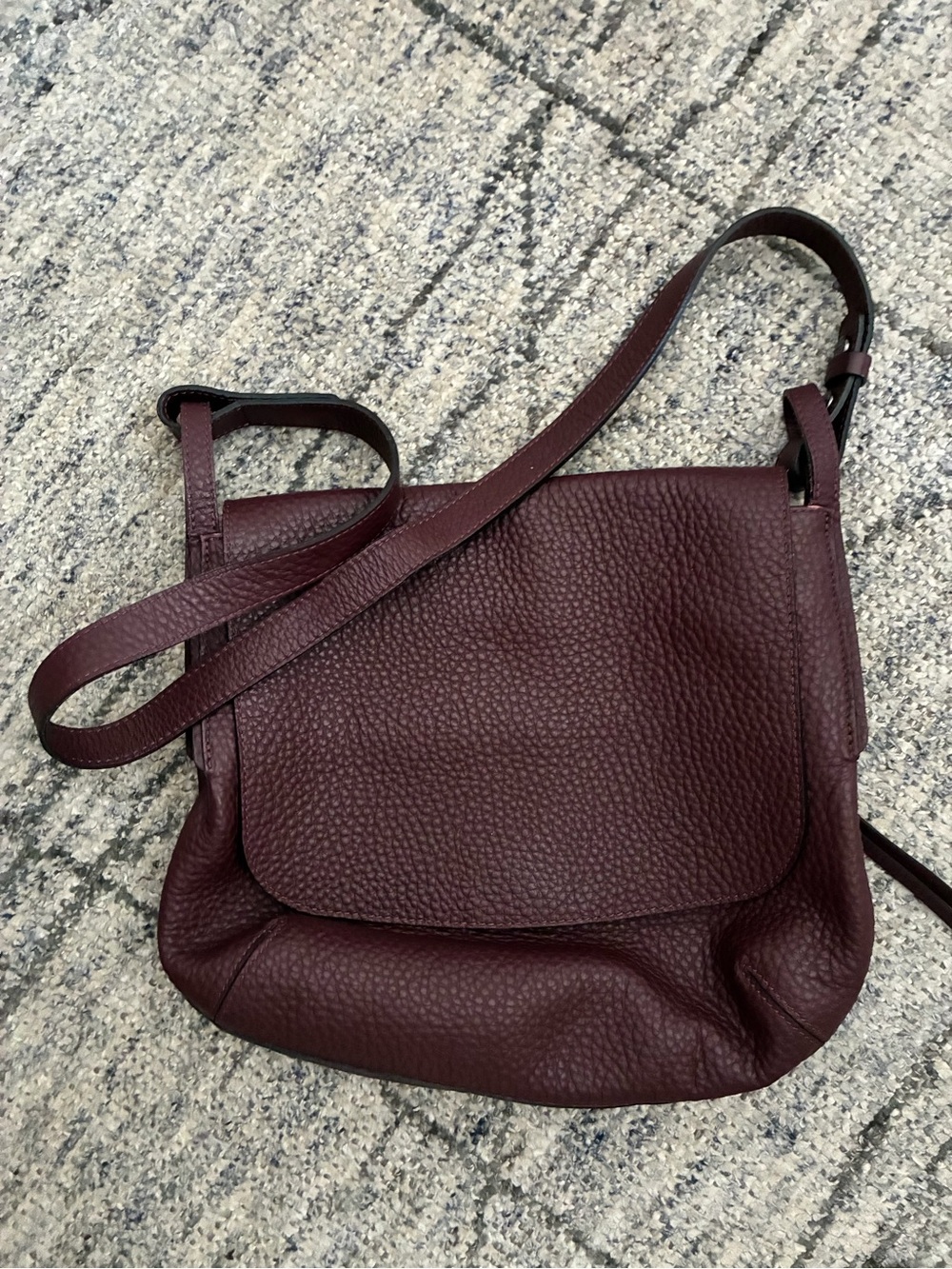 Pebbled Leather Gianni Chiarini Shoulder Bag in Wine